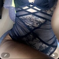 malaika99's Offline Chat Room