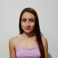 SofiaGomes' Offline Chat Room