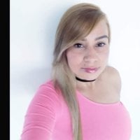 danna_expert35's Offline Chat Room