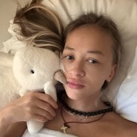 HelenHarmony webcam model