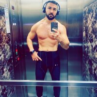 lionelive's Offline Chat Room