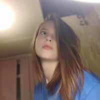 NicoleJimenezv model avatar