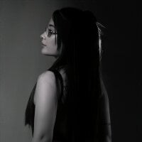 Alhara_Luna webcam model