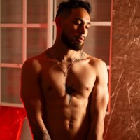 Massimo_Vicenzzo's Offline Chat Room