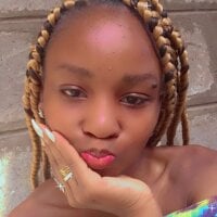 Mkadinali1's Offline Chat Room