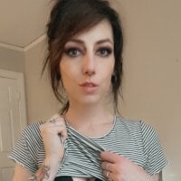 lunalynnxviii Chat Room offline