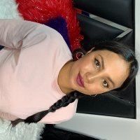 Dolly_queens' Offline Chat Room