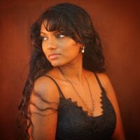 Queen_Ayesha_ webcam