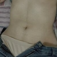 Anyela_xxx অফলাইন চ্যাট রুম