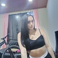 SELENA_HOTTL's Offline Chat Room