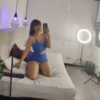 majo_boobsmilk