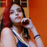 غرفة دردشة Alexapineda دون اتصال