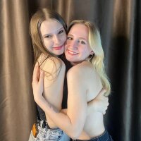 ErlineGladman Adlı Modelin Çevrimdışı Sohbet Odası