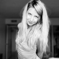 AngelArizona's Offline Chat Room