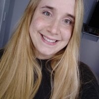 feetbelle's Offline Chat Room