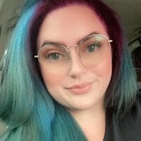 onlyspo0kygirl's Offline Chat Room