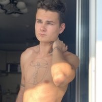 VinsentAstra Offline chatroom