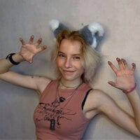 Pink_Lila18Live Webcam