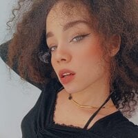 LucyMoou's Profile Pic