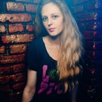 RoyalKira – Offline chatovacia miestnosť