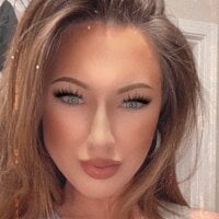 evie74's Offline Chat Room