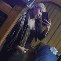 lili_harvey