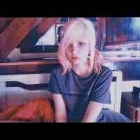 Cinnamondoll19Live Webcam