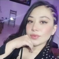 tifanyferrerr's Offline Chat Room