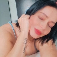 ADARAROUXXXX webcam