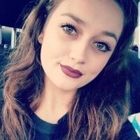 bigboobiebritt's Offline Chat Room