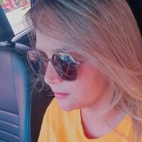 gataloira8584 webcam