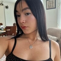 naomii_pink