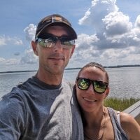 Model JavaAndBustyDiamond