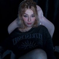Red_Blonde_'s Avatar Pic