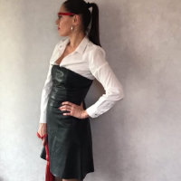 Mistress_Vanda's Offline Chat Room