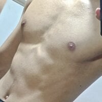 leo_cock_ webcam