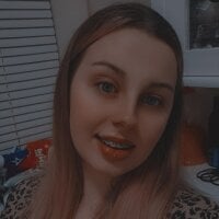 Brutal_brunettexx