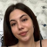 EsmeGarrett model avatar