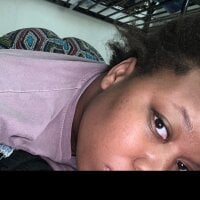 Anonymous_Queen34's Offline Chat Room