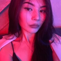 Kitana_Rassel's Offline Chat Room