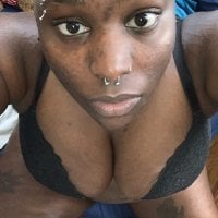 SaraVibesXXX's Offline Chat Room