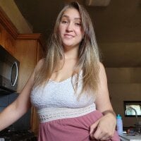 BellaAnnalise69 offline chatrum