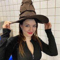 Bikini_niki_ Cam Model Profile | Stripchat