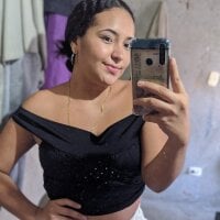 danna_latin22's Offline Chat Room