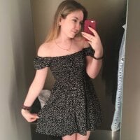 AllisonSourt Adlı Modelin Çevrimdışı Sohbet Odası