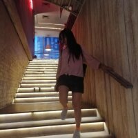 Stella__Roney