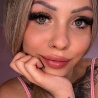 KittyMissyX webcam