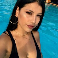 Emmanuela_16 Offline Chatrum