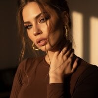 Aurora_Glow21 webcam model