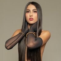 BonnyRose Adlı Modelin Avatarı